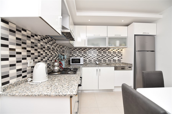 1+1 apartments for rent in a complex with hotel infrastructure in Avsallar