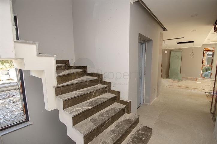 Villas at the final stage of construction in the Konyaalti area