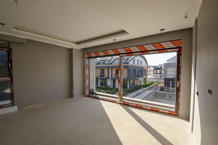 Villas at the final stage of construction in the Konyaalti area