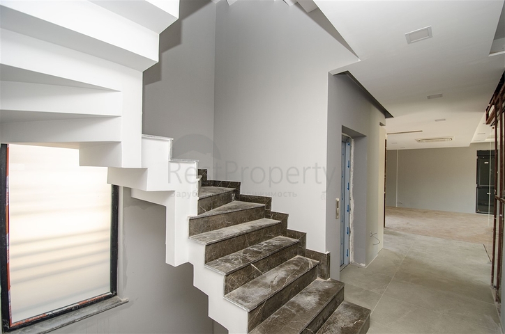 Villas at the final stage of construction in the Konyaalti area