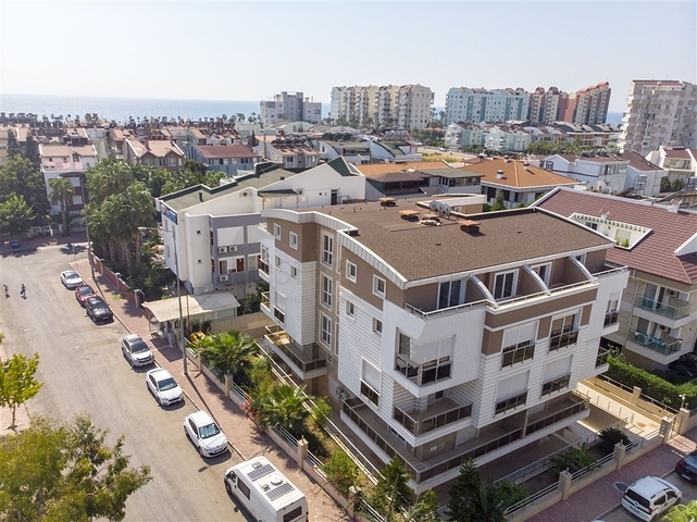 Hotel for sale in the city center of Antalya 150 m to the sea