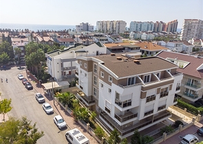 Hotel for sale in the city center of Antalya 150 m to the sea