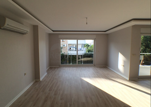 Hotel for sale in the city center of Antalya 150 m to the sea