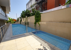 Hotel for sale in the city center of Antalya 150 m to the sea