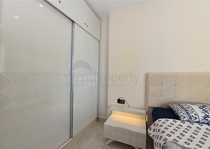 1+1 apartment for rent in a well-maintained complex.