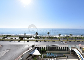 1+1 apartment for rent in a well-maintained complex.