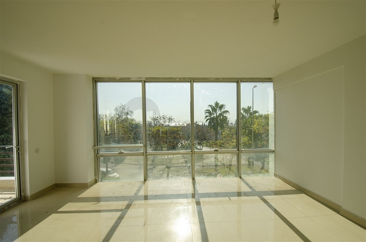 Business center for sale in Lara Antalya