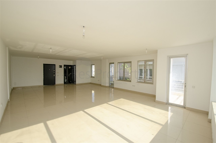 Business center for sale in Lara Antalya