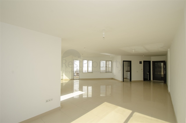 Business center for sale in Lara Antalya