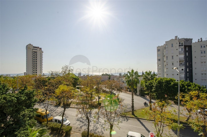 Business center for sale in Lara Antalya