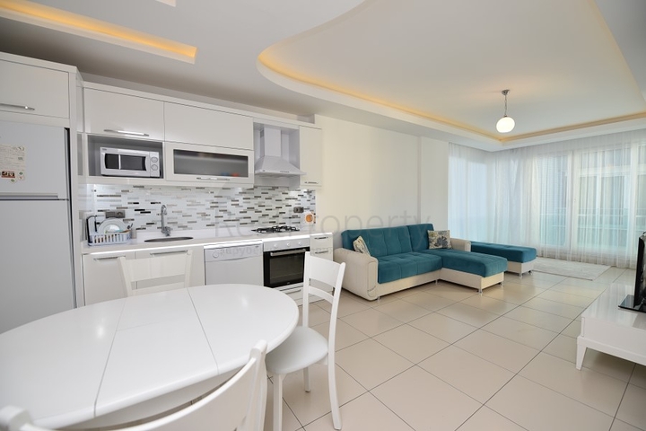 1+1 apartment in a complex with rich infrastructure