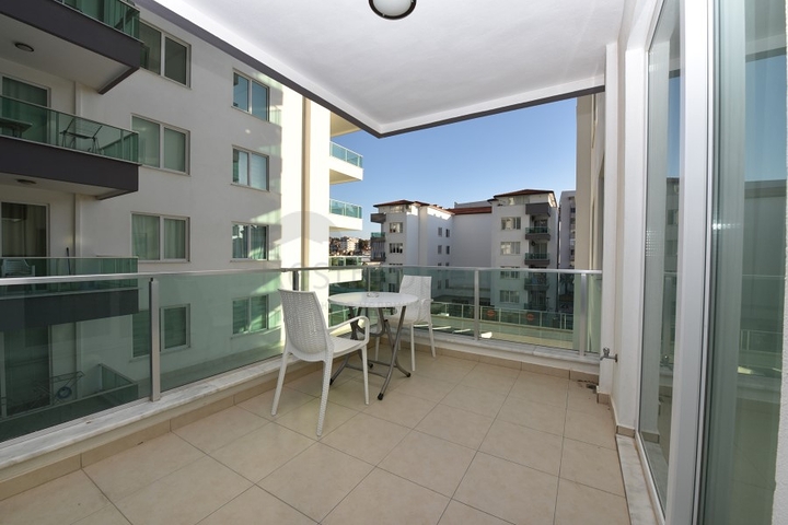 1+1 apartment in a complex with rich infrastructure