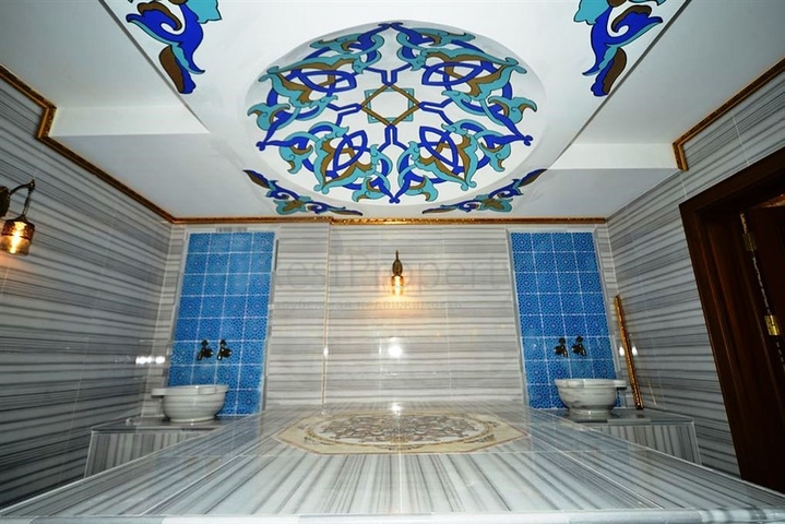 One-bedroom apartment in a complex with infrastructure 