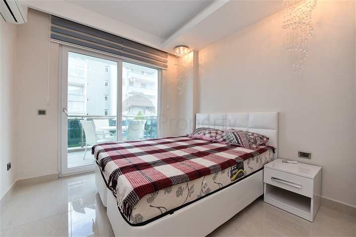 One-bedroom apartment in a complex with infrastructure 