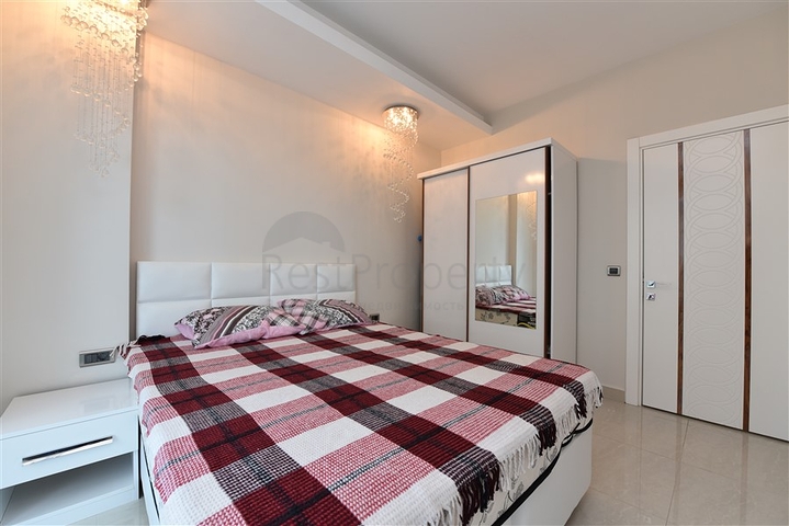 One-bedroom apartment in a complex with infrastructure 