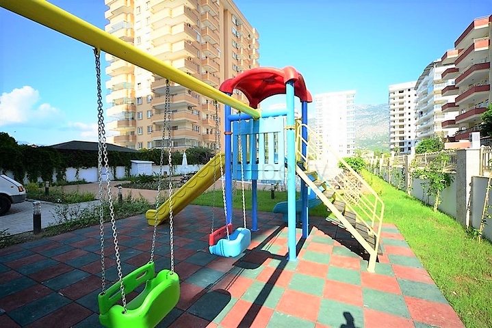 One-bedroom apartment in a complex with infrastructure 