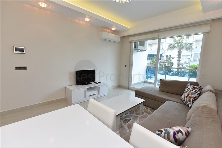 One-bedroom apartment in a complex with infrastructure 