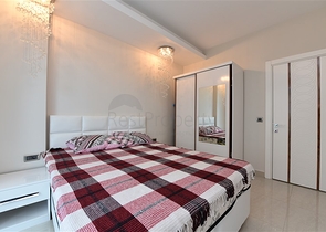 One-bedroom apartment in a complex with infrastructure 