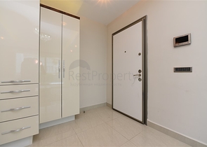 One-bedroom apartment in a complex with infrastructure 