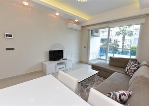 One-bedroom apartment in a complex with infrastructure 