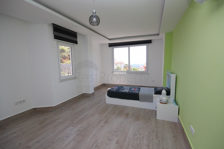 Suitable for Turkish Citizenship - Sea View Villa - In Oba / Alanya 