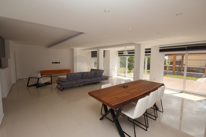 Suitable for Turkish Citizenship - Sea View Villa - In Oba / Alanya 