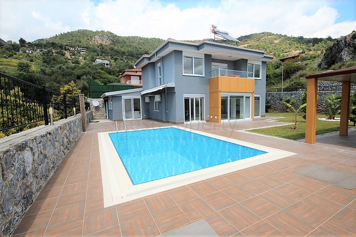 Suitable for Turkish Citizenship - Sea View Villa - In Oba / Alanya 