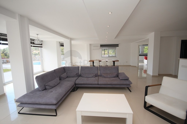 Suitable for Turkish Citizenship - Sea View Villa - In Oba / Alanya 