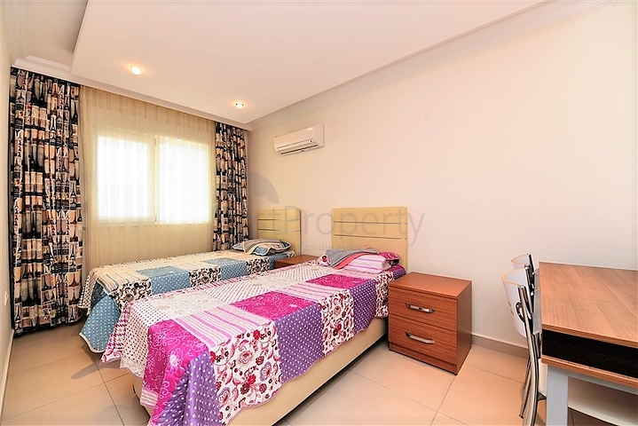 Two-bedroom apartment for rent in Avsallar district