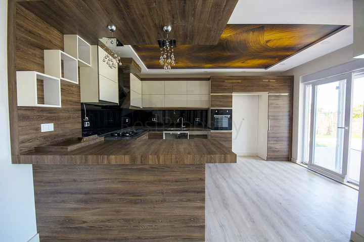 Villa 5 + 1 in a complex in Yeshilbahir Dosemealti