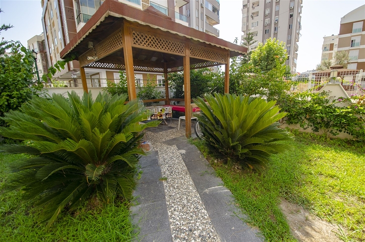 One-bedroom apartment with furniture in Liman Konyaalti