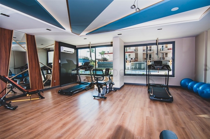 Spacious penthouse on the first coastline 