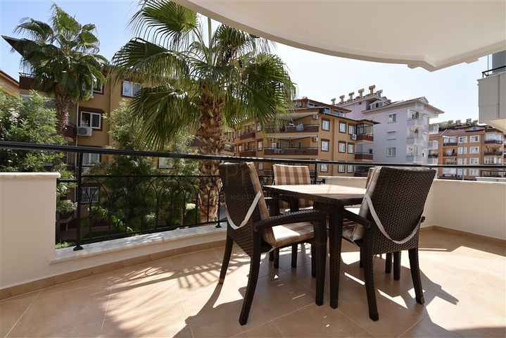 Cozy clean apartment in the center of Oba district