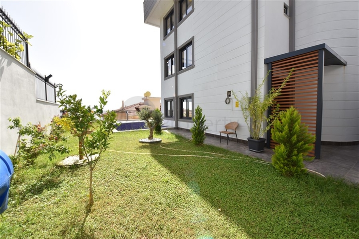 Huge Villa - with Sea and Castle view -Alanya Center 