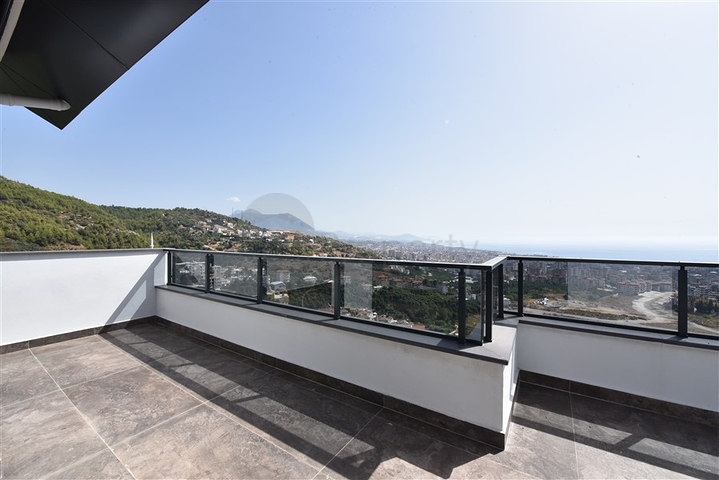 Huge Villa - with Sea and Castle view -Alanya Center 