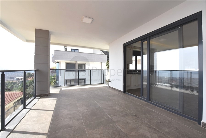 Huge Villa - with Sea and Castle view -Alanya Center 