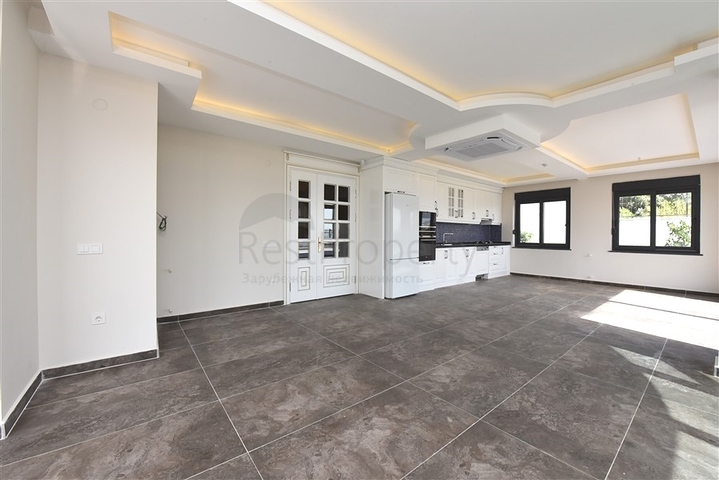 Huge Villa - with Sea and Castle view -Alanya Center 