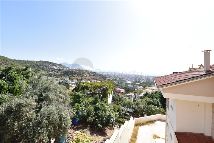 Huge Villa - with Sea and Castle view -Alanya Center 