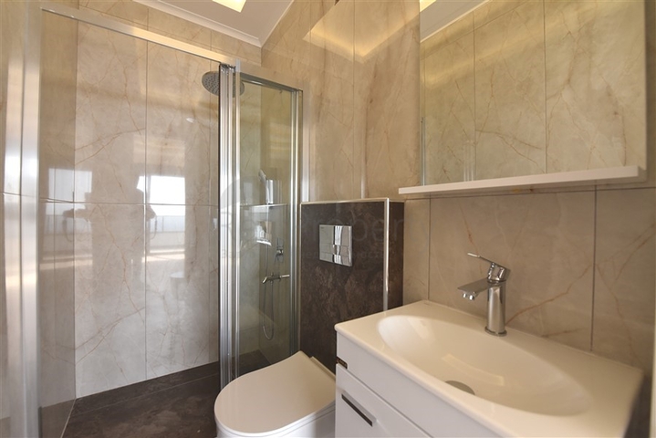 Huge Villa - with Sea and Castle view -Alanya Center 