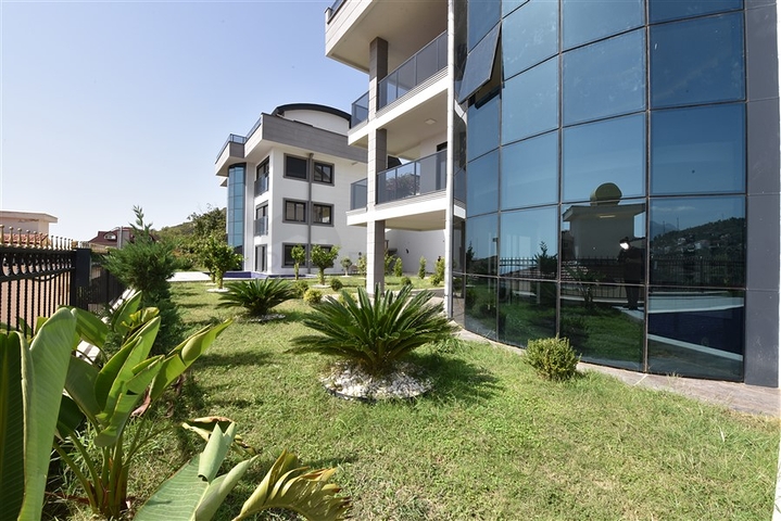 Huge Villa - with Sea and Castle view -Alanya Center 