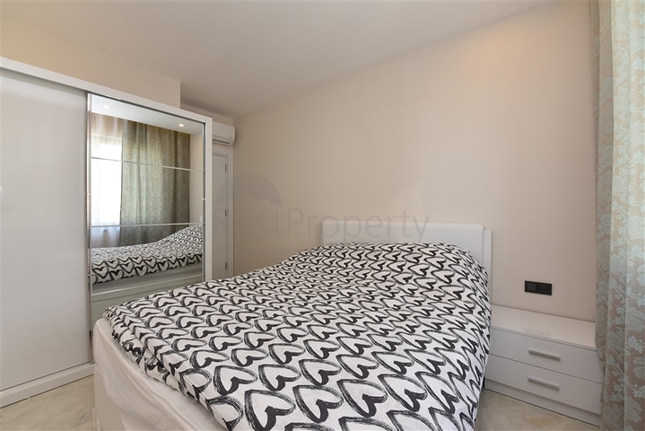 Furnished 1+1 apartment in the center of Alanya 