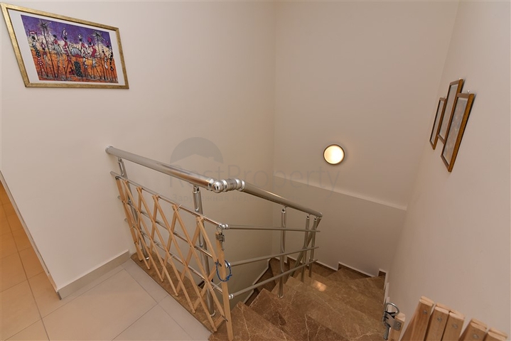 Family Home - 4 bedroom Duplex -in Well managed Complex -Avsallar / Alanya 