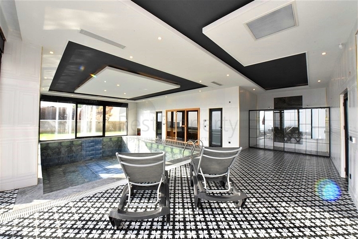 Private villa according to a design project