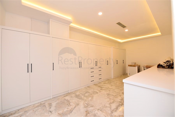 Private villa according to a design project