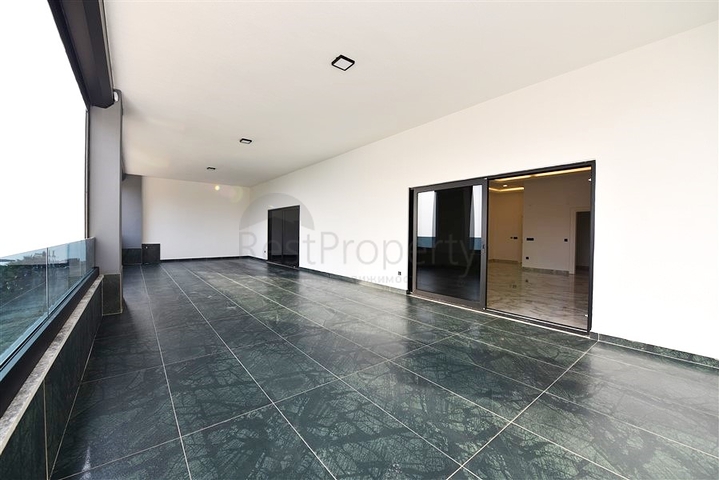 Private villa according to a design project