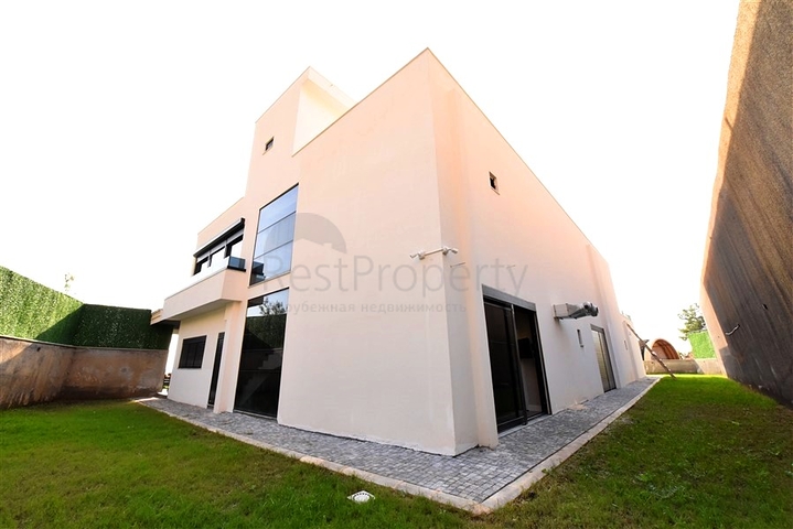 Private villa according to a design project