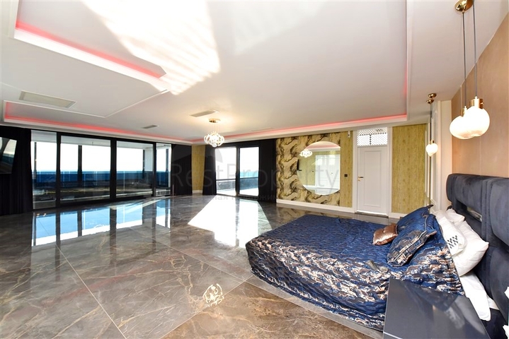 Private villa according to a design project