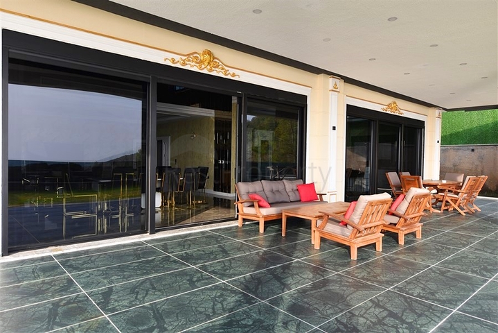 Private villa according to a design project