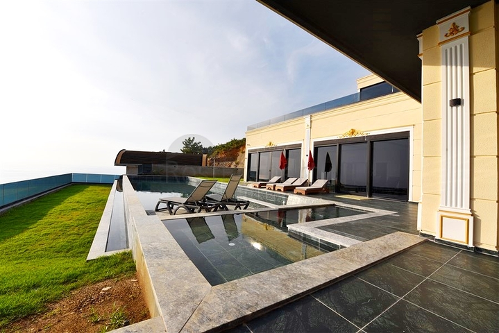 Private villa according to a design project