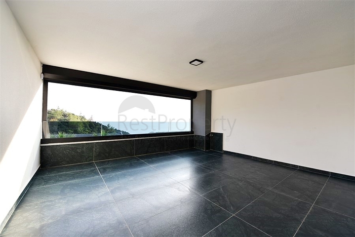 Private villa according to a design project